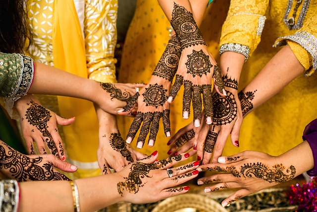 Latest Arabic Henna Designs For Wedding Season And Festivities